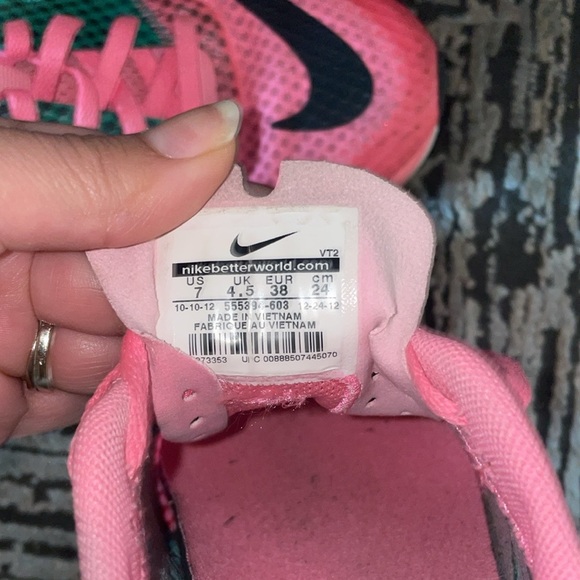 Nike Women’s Lunarlon running shoes - Picture 2 of 7